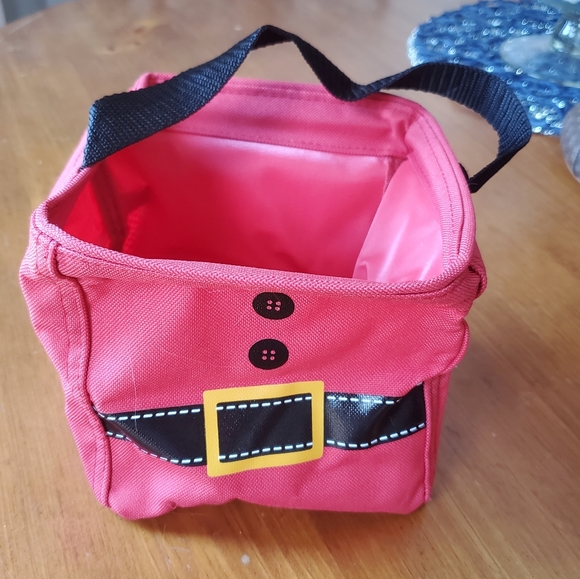 31 square bag 🍒 - Picture 4 of 5